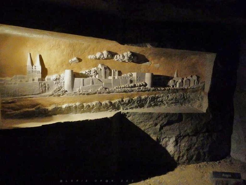 149 PIERRE ET LA LUMIERE A SAUMUR 2016_000018.jpg